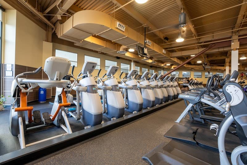 24 Hour Fitness