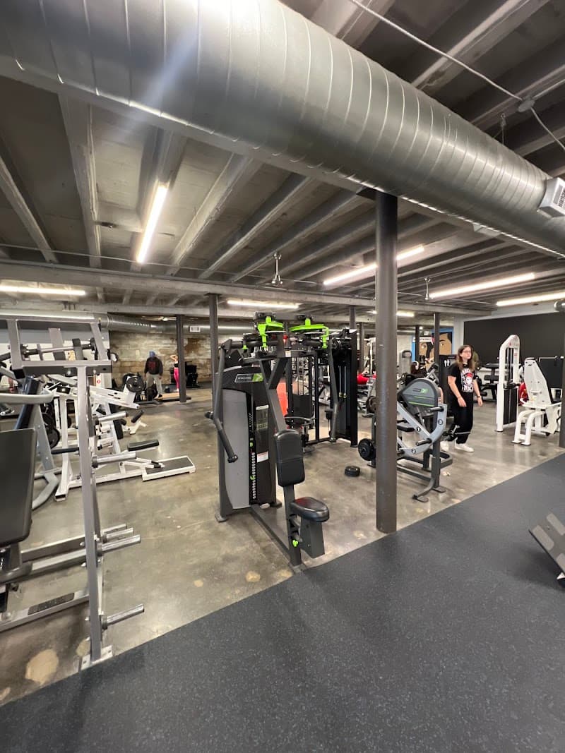 Metro KC Fitness - Strawberry Hill