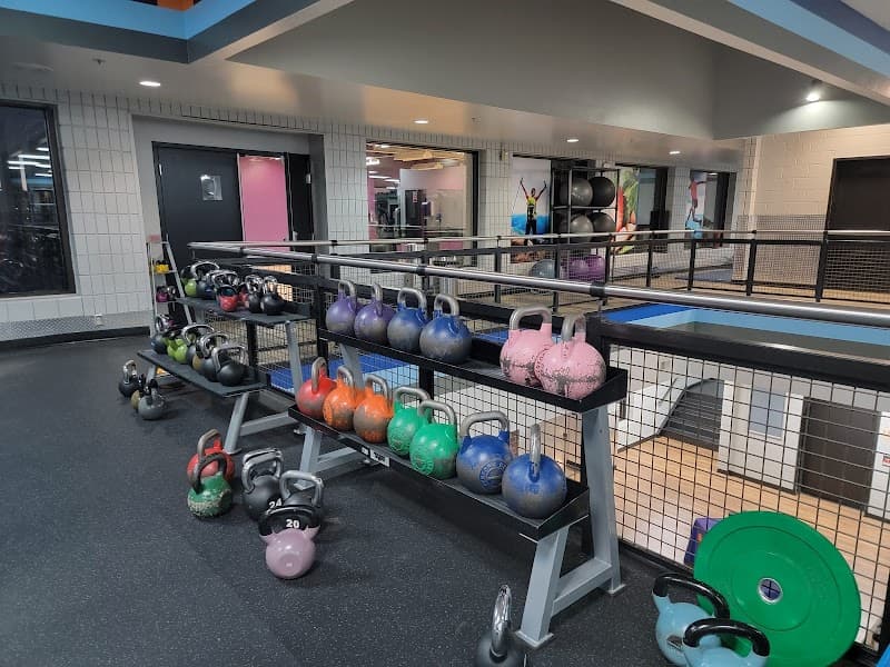 Crunch Fitness - North Colorado Springs