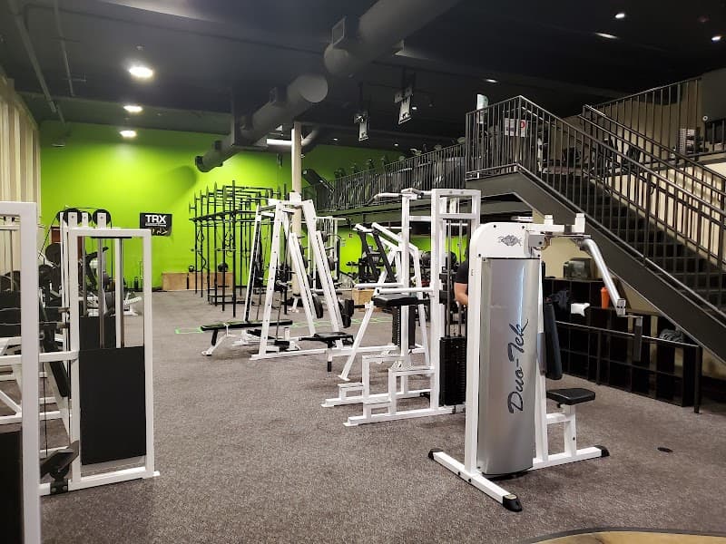 24 7 Health & Fitness Center