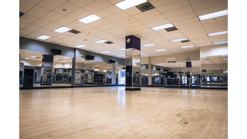 24 Hour Fitness